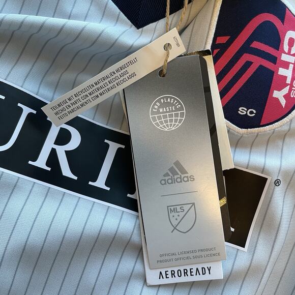 NWT Adidas St. Louis City Soccer 2023 Inaugural Season Away Jersey Gray Men's M - Picture 14 of 16